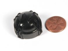 Zenith 1941 Volume Knob: click to enlarge